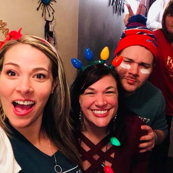 Meet your Posher, Alex - Picture 1 of 1